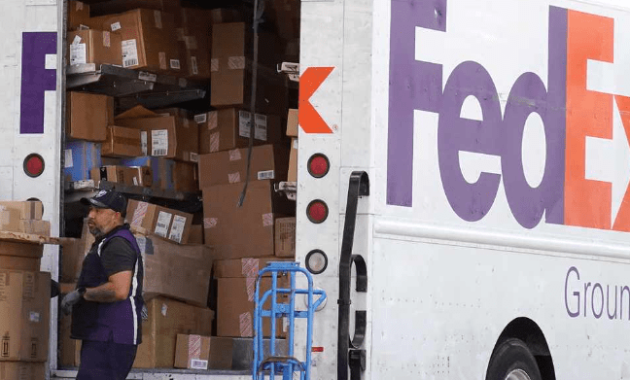 Is Fedex or UPS Cheaper For International Shipping